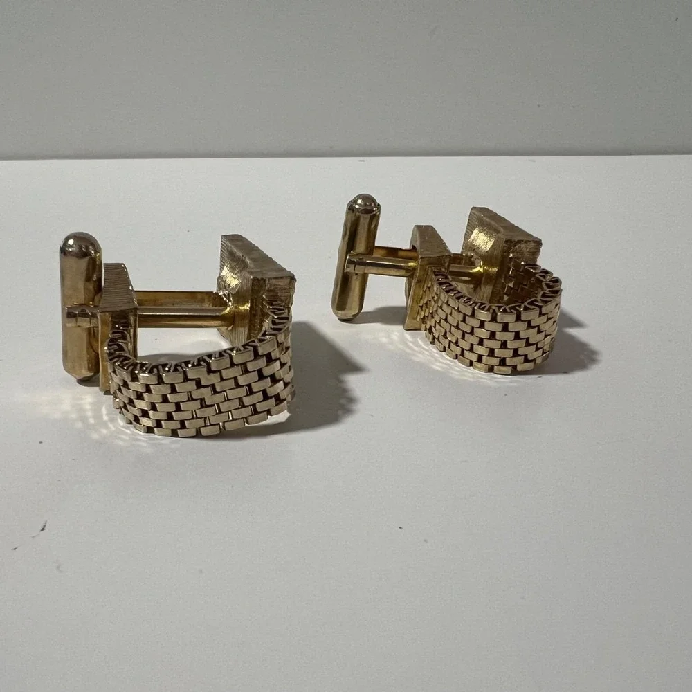 VTG Swank Gold‎ Tone Cufflinks pair of green rectangular stones mesh wrap bullet